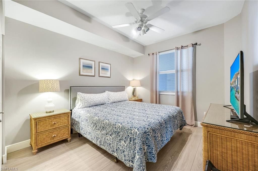 470 Launch Cir , Unit 403, Naples, FL 34108 Photo