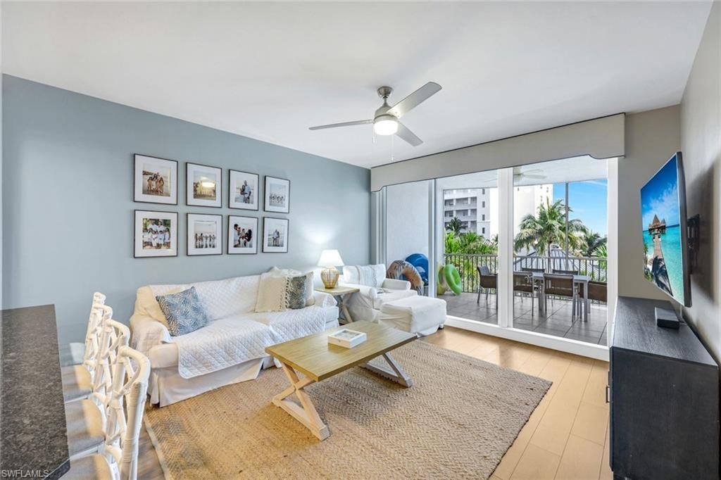 470 Launch Cir , Unit 403, Naples, FL 34108 Photo