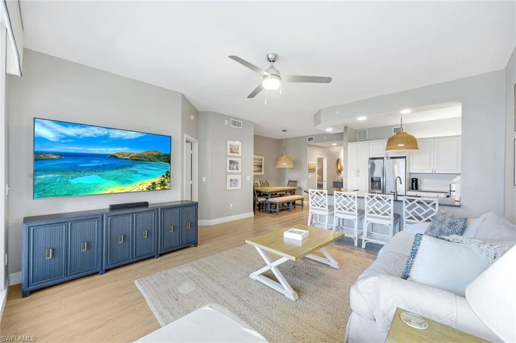 470 Launch Cir , Unit 403, Naples, FL 34108 Photo