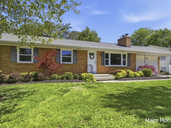 6846 Aleda Avenue SE, Grand Rapids, MI 49508