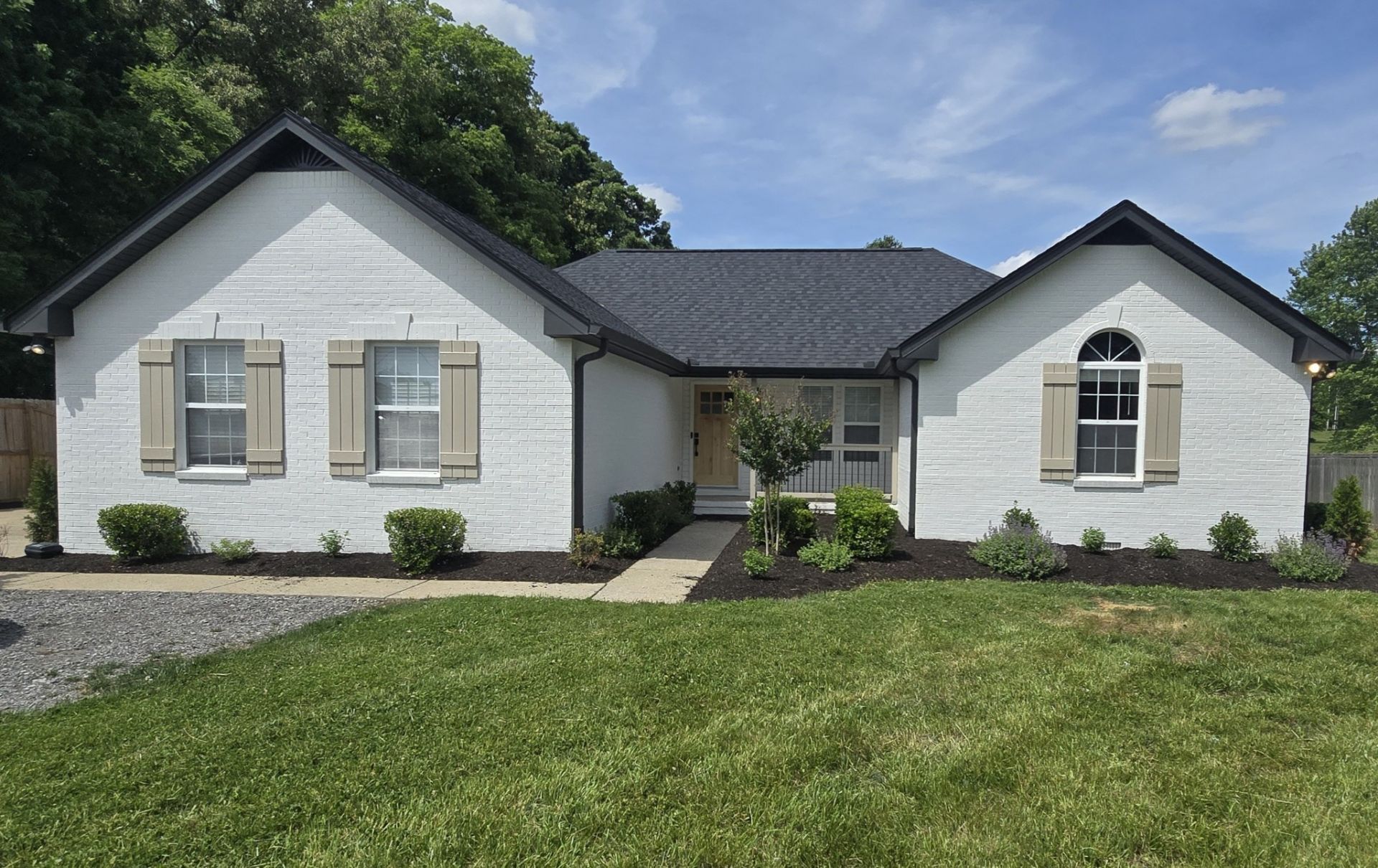 545 Sheath Cir , Lebanon, TN 37087 Main Photo
