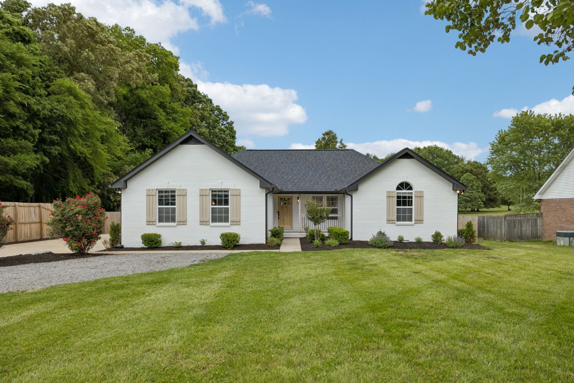 545 Sheath Cir, Lebanon, TN 37087 Main Photo