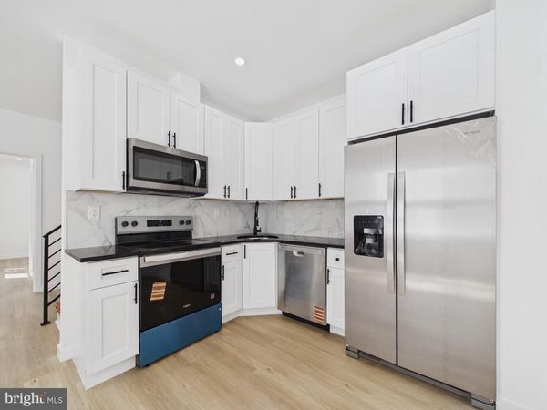 3205 SUMMER STREET , PHILADELPHIA, PA 19104