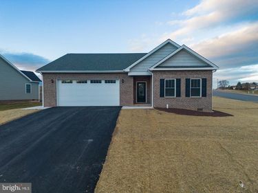 919 CLICKS LANE, NEW MARKET, VA 22844