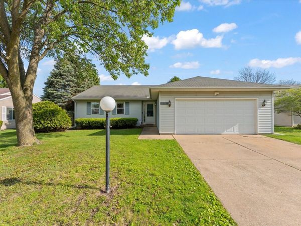 3114 Valerie Drive , Champaign, IL 61822