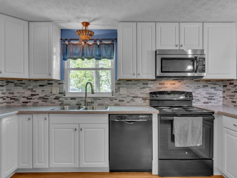 5659 Montevideo Road , Westerville, OH 43081 Photo 10
