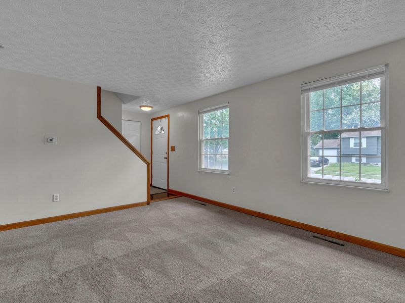 5659 Montevideo Road , Westerville, OH 43081 Photo 7