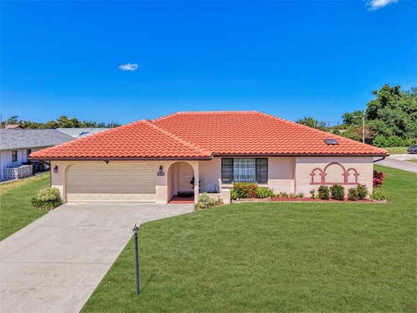 5814 JACKSON LANE , VENICE, FL 34293