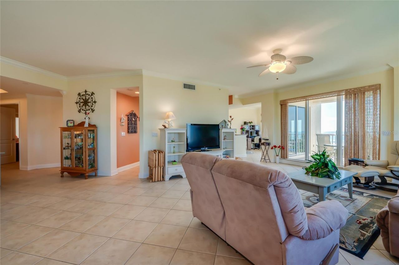 250 Minorca Beach Way, Unit 906, New Smyrna Beach, FL 32169 Photo