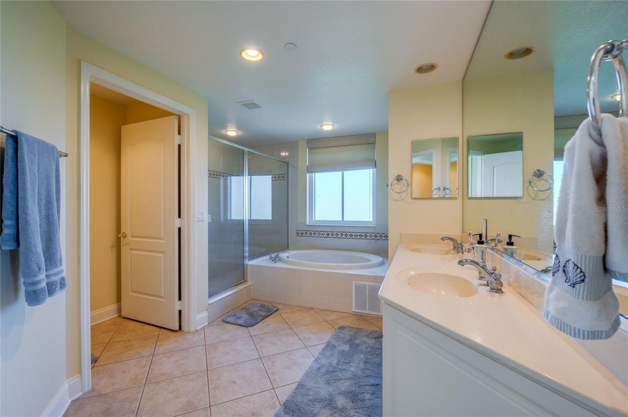 250 Minorca Beach Way, Unit 906, New Smyrna Beach, FL 32169 Photo