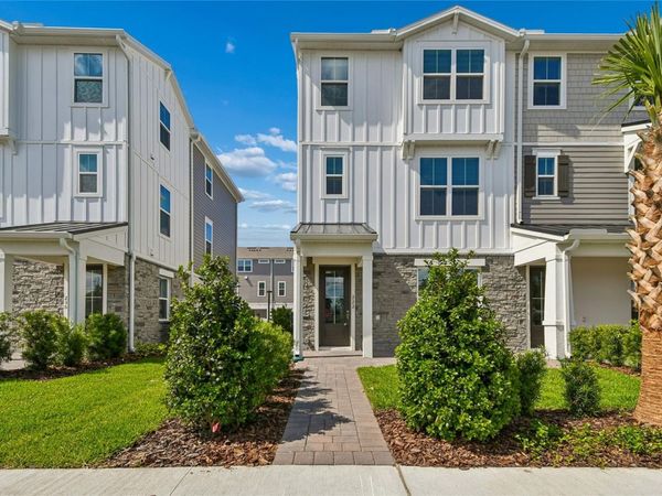 222 PASQUALA, Unit 8, OVIEDO, FL 32765