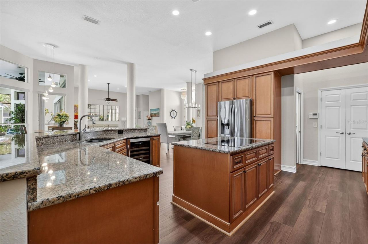 5909 Skimmer Point Boulevard S, Gulfport, FL 33707 Photo