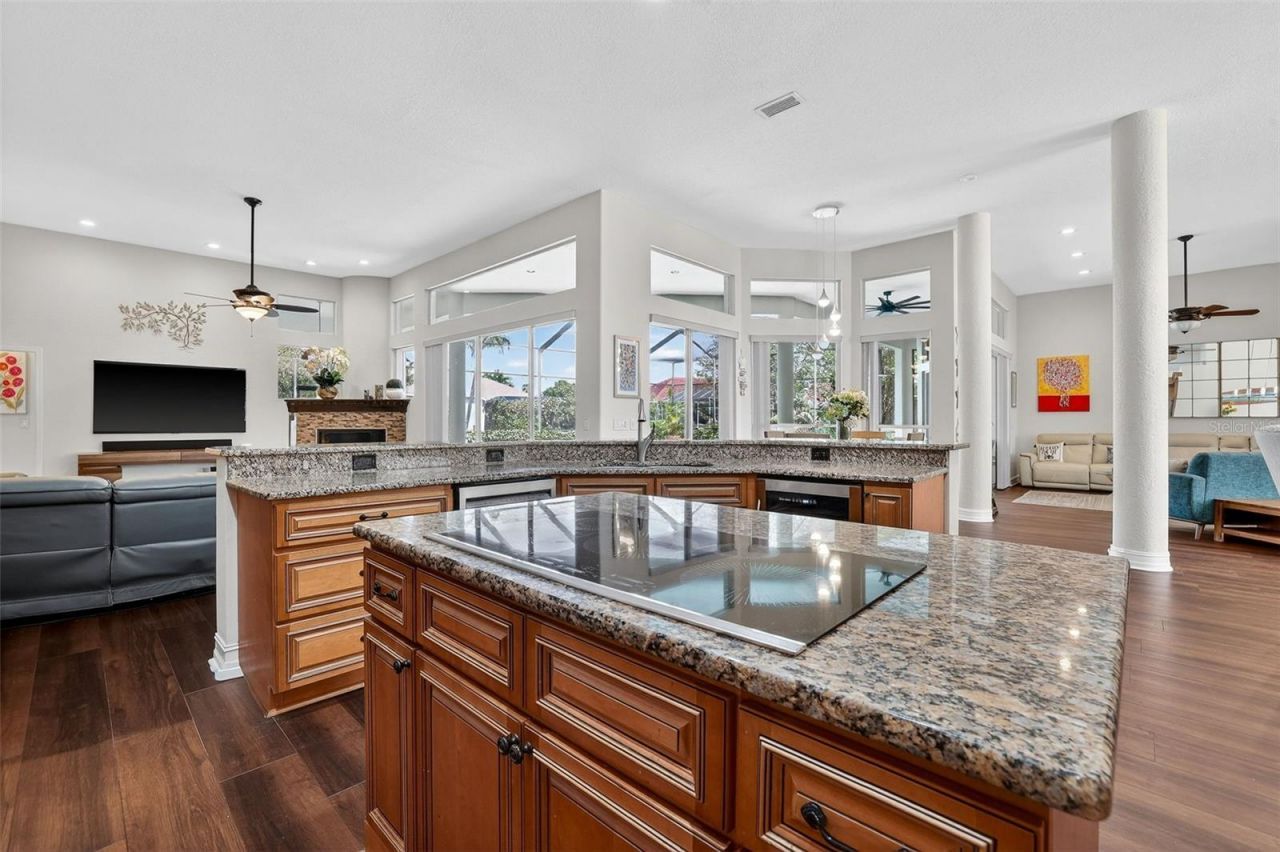 5909 Skimmer Point Boulevard S, Gulfport, FL 33707 Photo