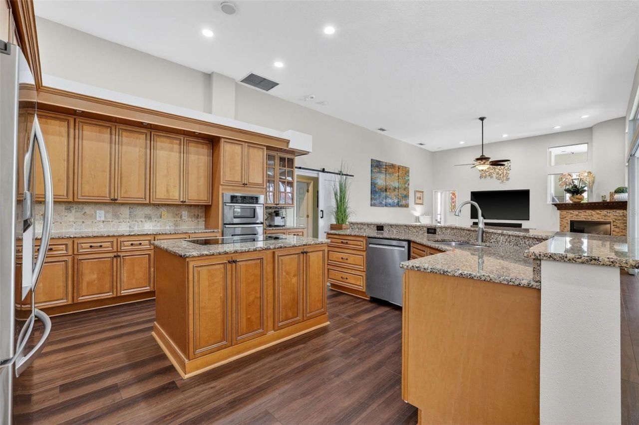 5909 Skimmer Point Boulevard S, Gulfport, FL 33707 Photo