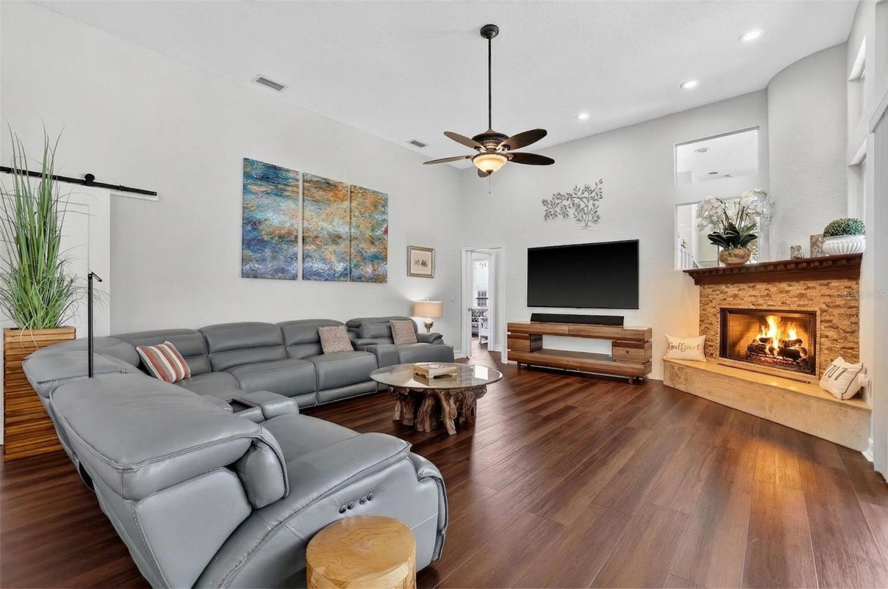 5909 Skimmer Point Boulevard S, Gulfport, FL 33707 Photo
