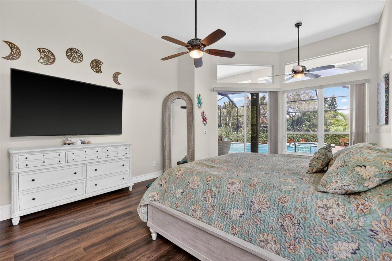 5909 Skimmer Point Boulevard S, Gulfport, FL 33707 Photo