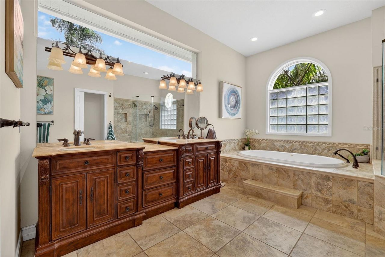 5909 Skimmer Point Boulevard S, Gulfport, FL 33707 Photo