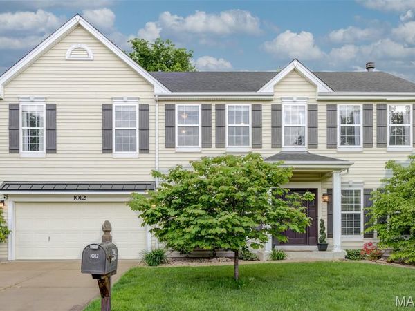 1012 Landing Place Drive, Lake St Louis, MO 63367