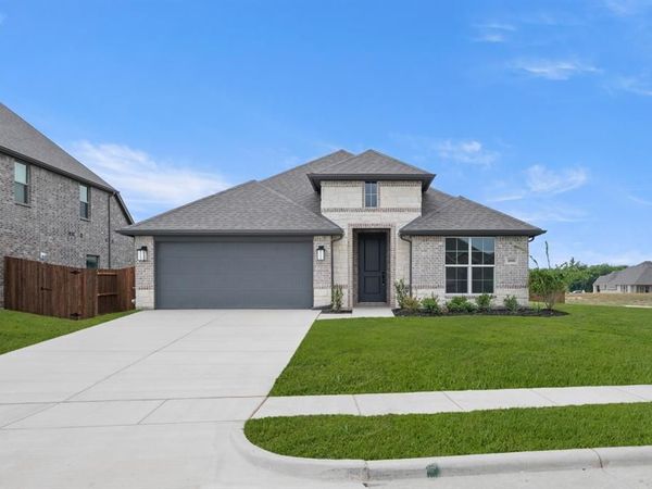 1000 Quincy Court, Crowley, TX 76036