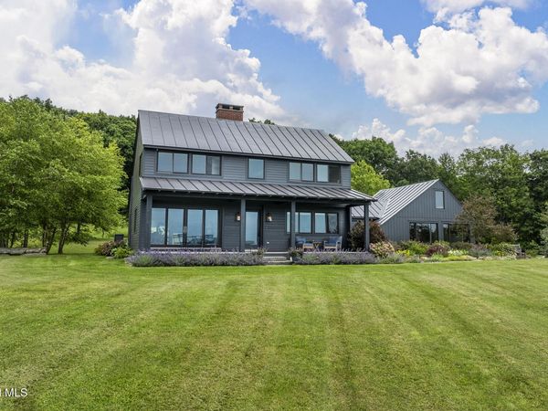 53 May Lane, Spencertown, NY 12037