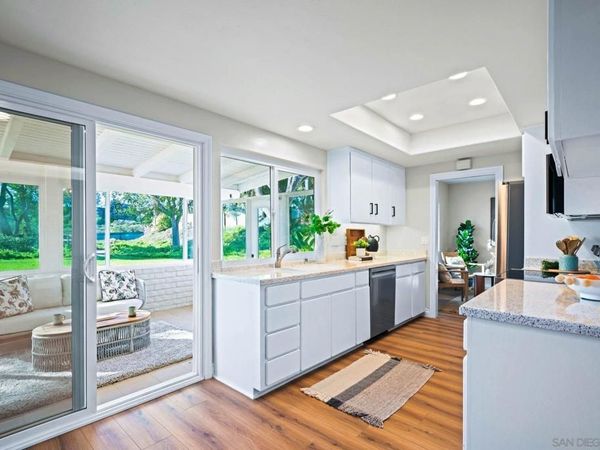 831 Santa Rosita, Solana Beach, CA 92075