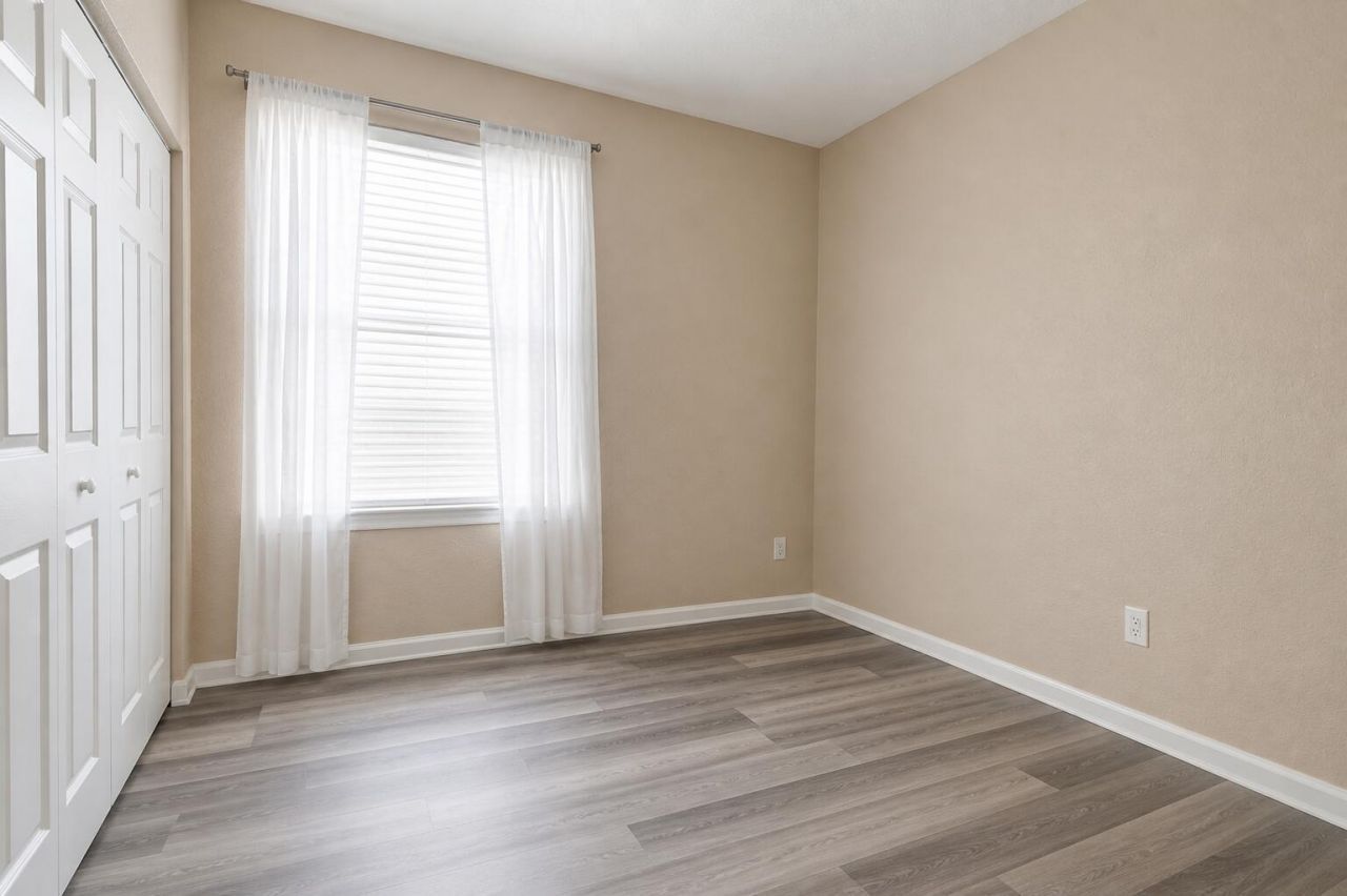 3945 Torres Circle, West Palm Beach, FL 33409 Photo