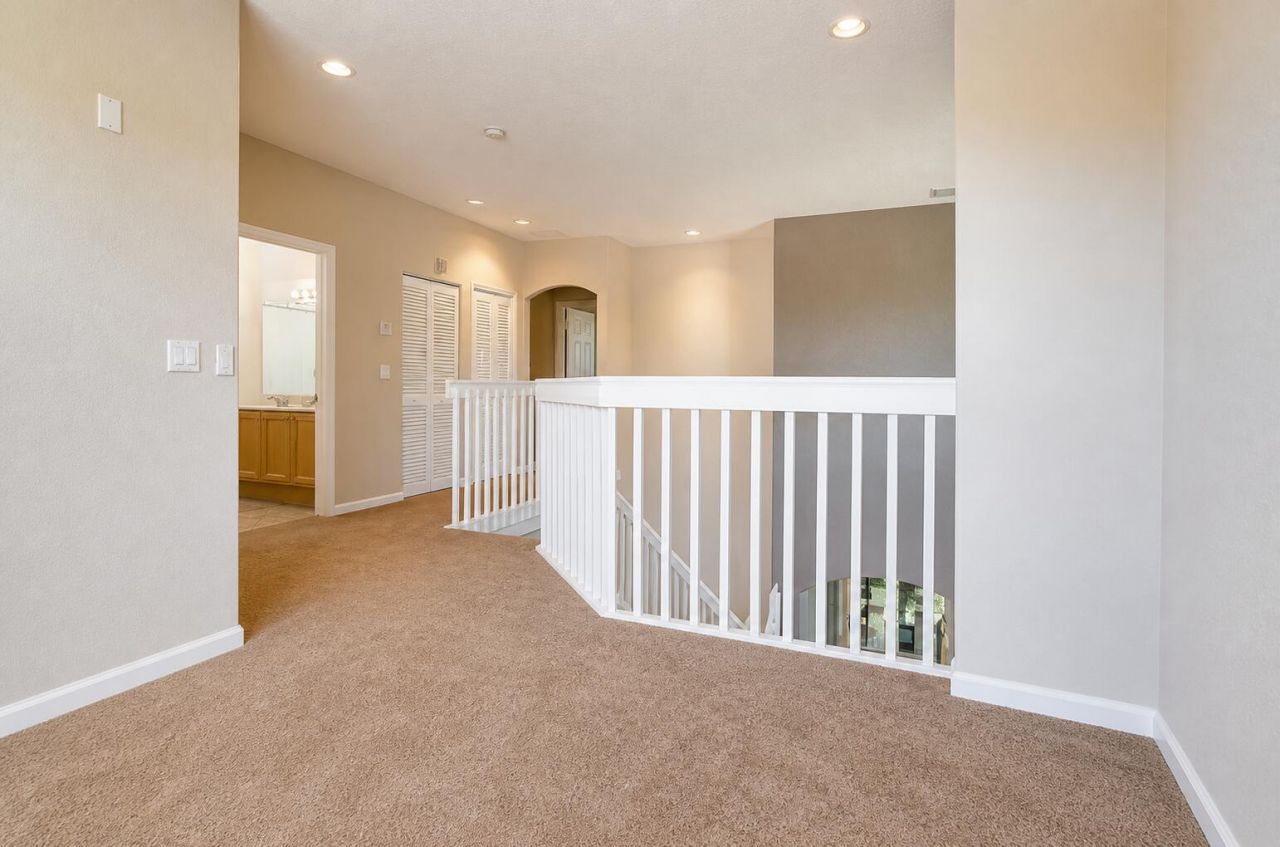 3945 Torres Circle, West Palm Beach, FL 33409 Photo