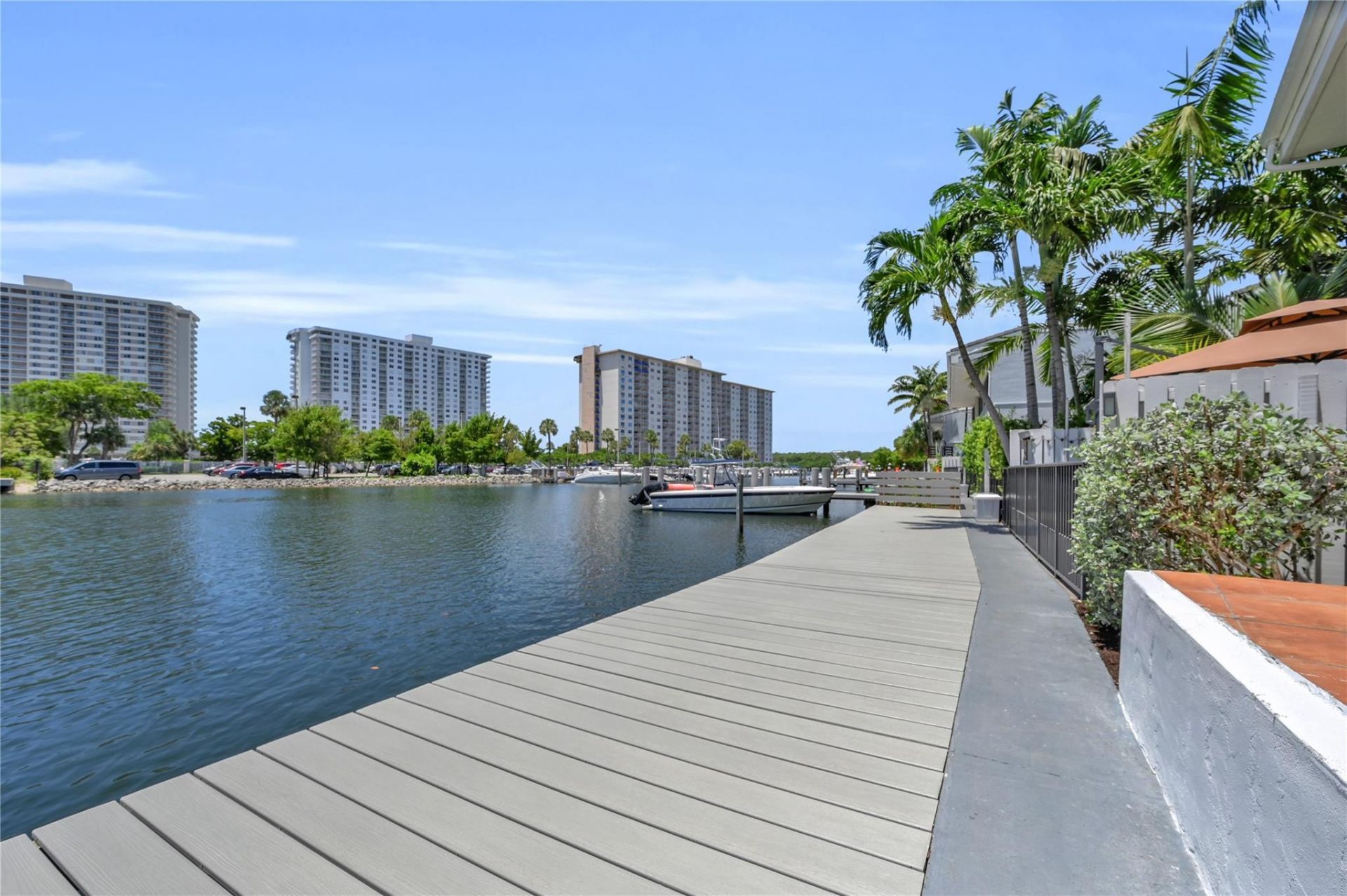 314 Poinciana Drive, Unit 806, Sunny Isles Beach, FL 33160 Photo