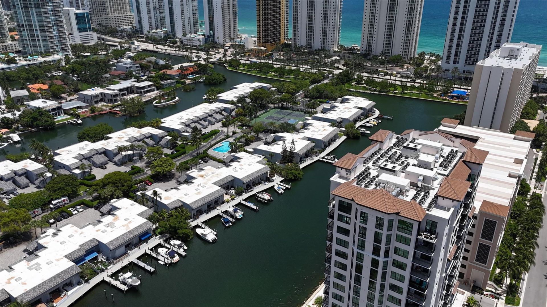 314 Poinciana Drive, Unit 806, Sunny Isles Beach, FL 33160 Photo