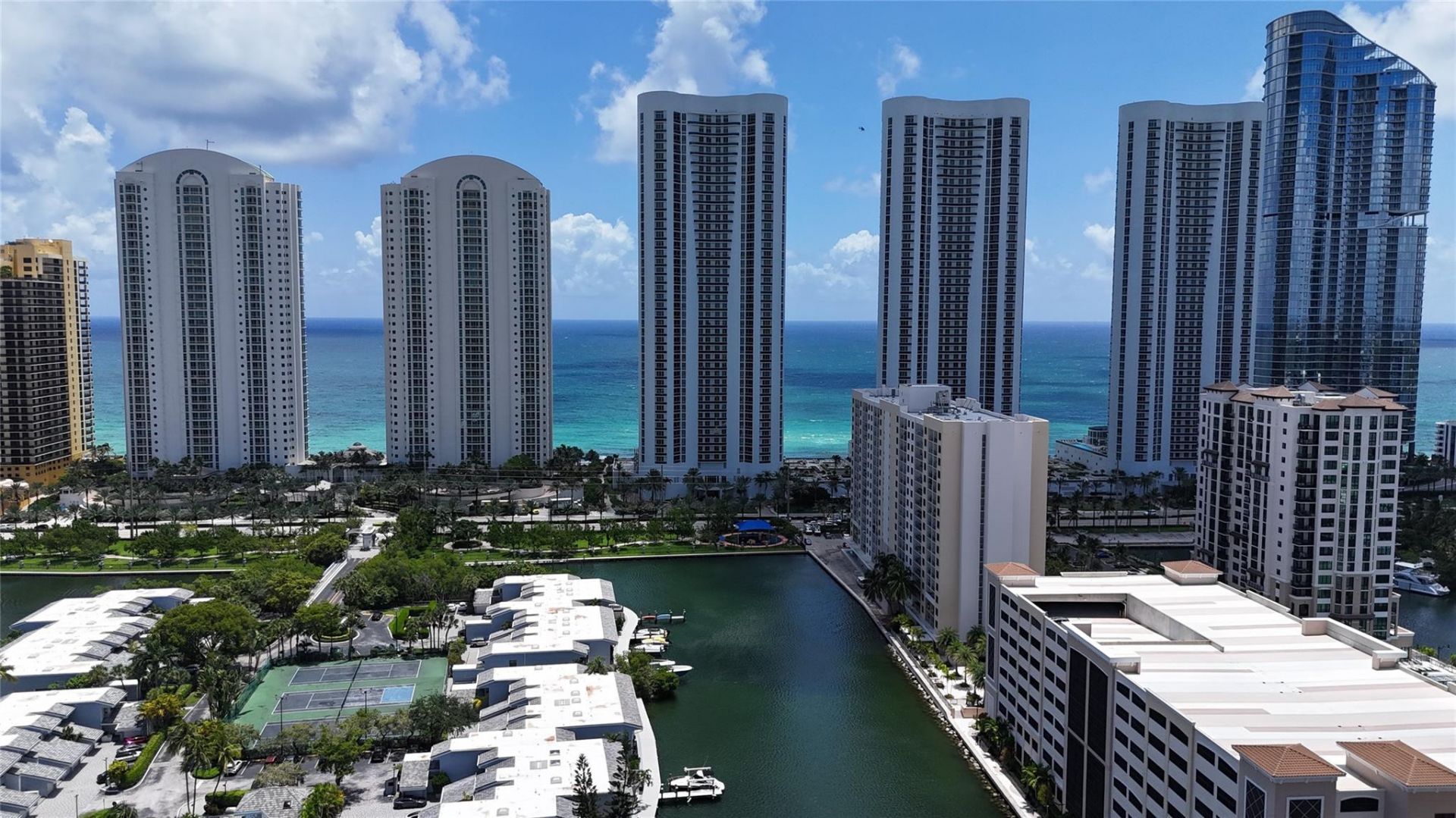 314 Poinciana Drive, Unit 806, Sunny Isles Beach, FL 33160 Photo