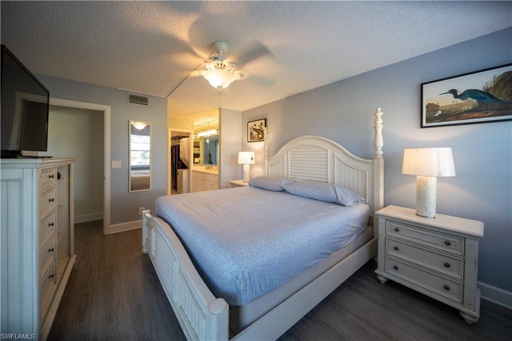 1086 Forest Lakes Dr, Unit 303, Naples, FL 34105 Photo