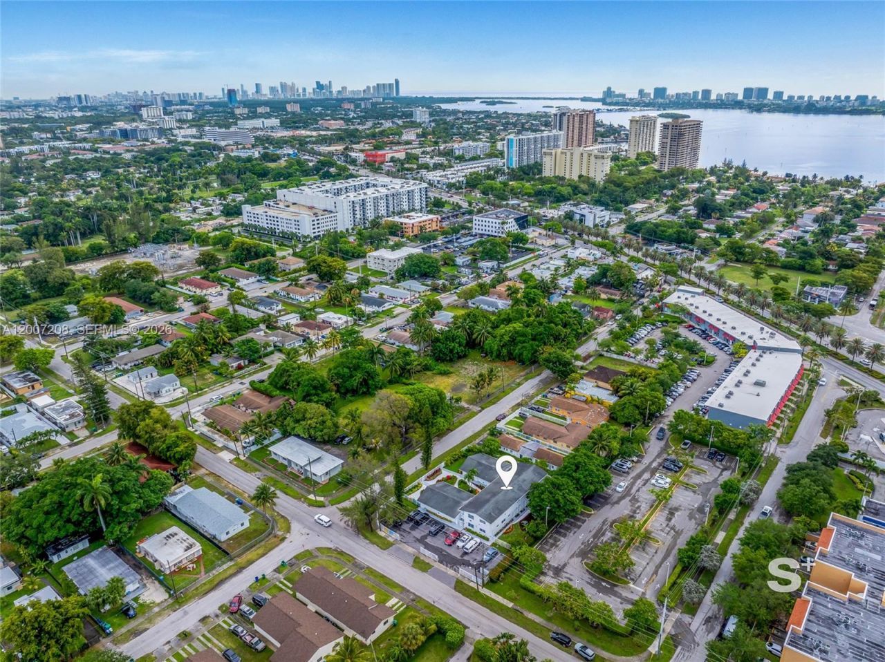 1300 NE 110th St , Miami, FL 33161 Photo