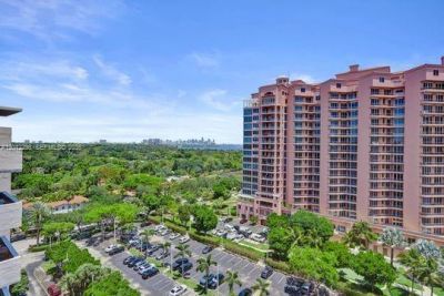 90 Edgewater, Unit PH 18, Coral Gables, FL 33133 Photo