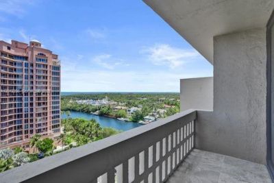 90 Edgewater, Unit PH 18, Coral Gables, FL 33133 Photo