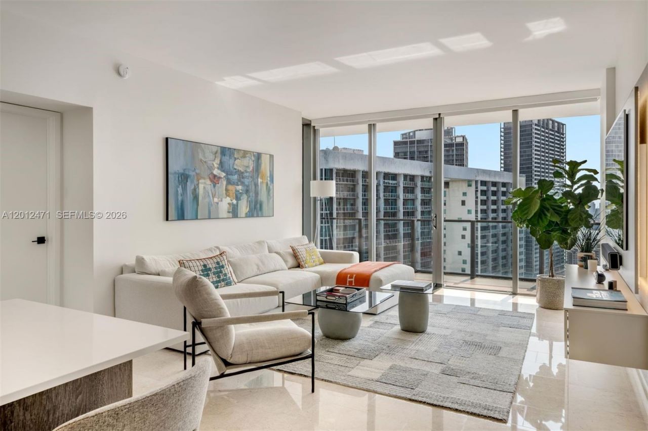 68 SE 6th St, Unit 3407, Miami, FL 33131 Photo