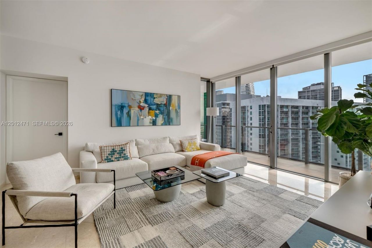 68 SE 6th St, Unit 3407, Miami, FL 33131 Photo