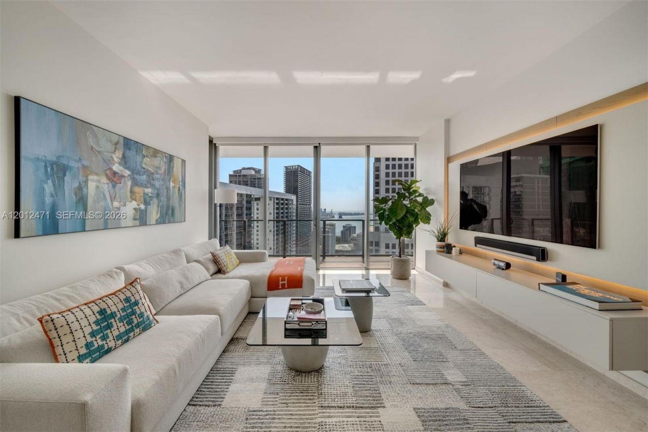 68 SE 6th St, Unit 3407, Miami, FL 33131 Photo