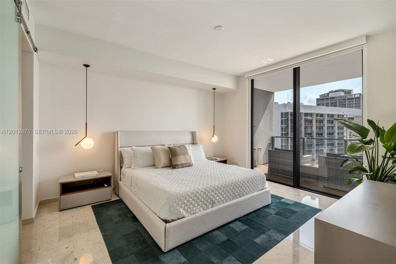 68 SE 6th St, Unit 3407, Miami, FL 33131 Photo