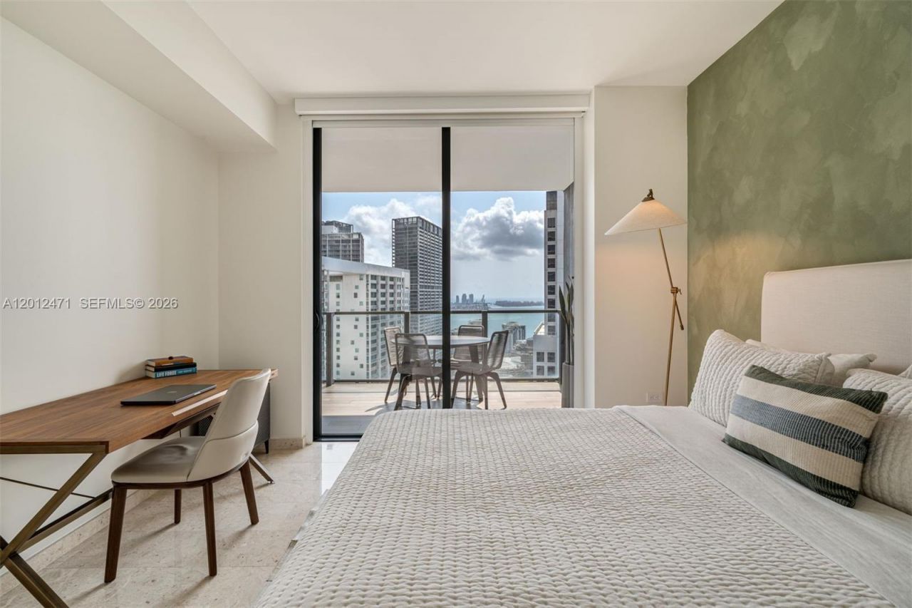 68 SE 6th St, Unit 3407, Miami, FL 33131 Photo