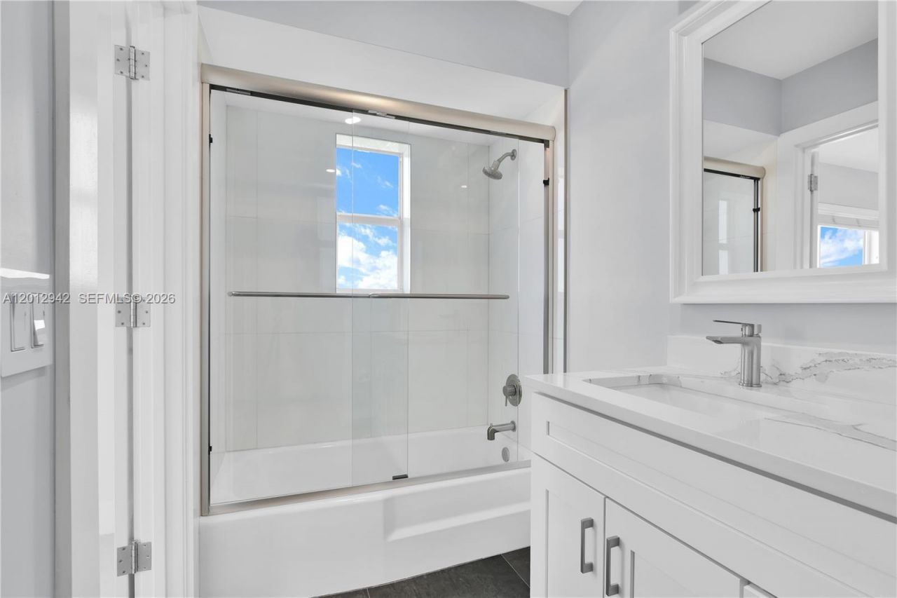 1770 E Las Olas Blvd, Unit 505, Fort Lauderdale, FL 33301 Photo