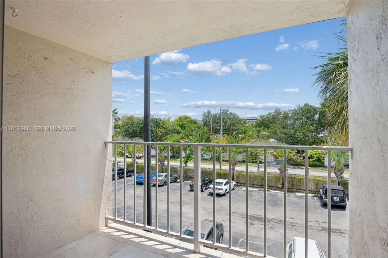 7775 SW 86th St , Unit F1-306, Miami, FL 33143 Photo