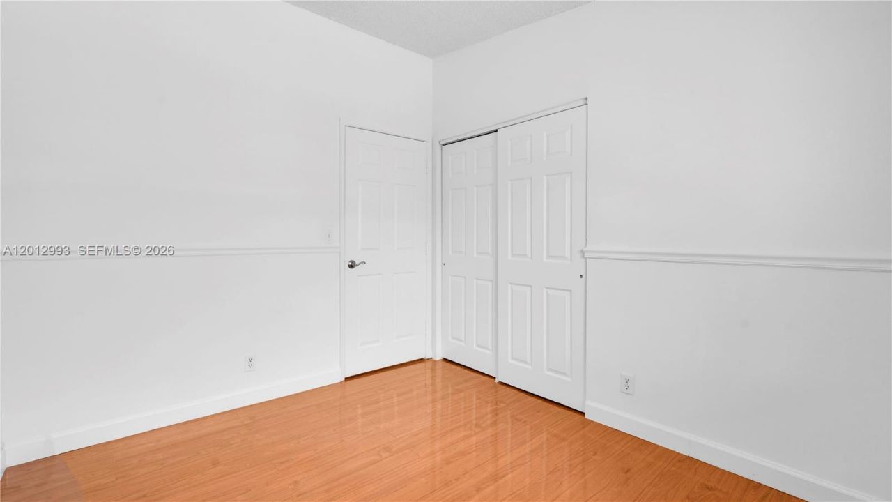 570 Woodgate Cir , Unit A, Sunrise, FL 33326 Photo