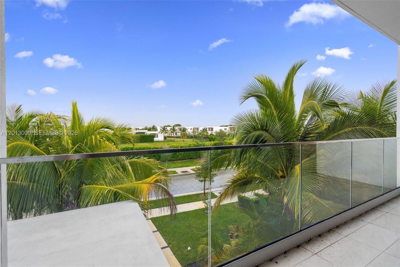 16529 N Botaniko Dr , Unit N, Weston, FL 33326 Photo