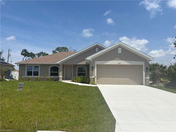 2745 NW 4th TER , CAPE CORAL, FL 33993