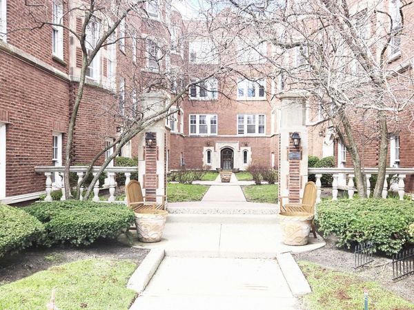 Unit 2E, Evanston, IL 60202