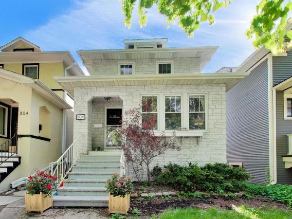 806 S Scoville Avenue , Oak Park, IL 60304