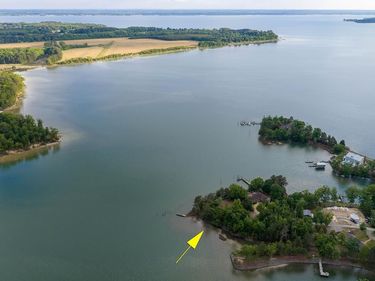 173 Tilden Lane, WEEMS, VA 22576