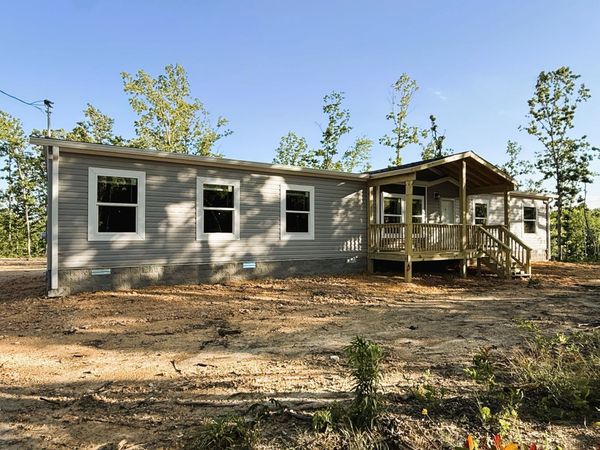 641 Woodland Rd , Hohenwald, TN 38462