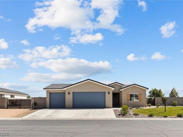 1583 Mazuma Court, Logandale, NV 89021