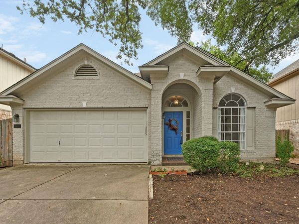 9401 Notches DR, Austin, TX 78748